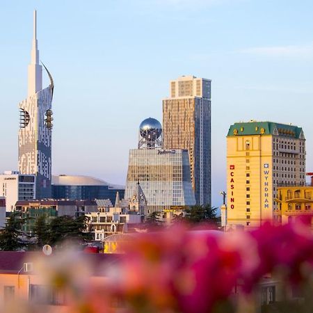 Luxury Room Batumi Bagian luar foto