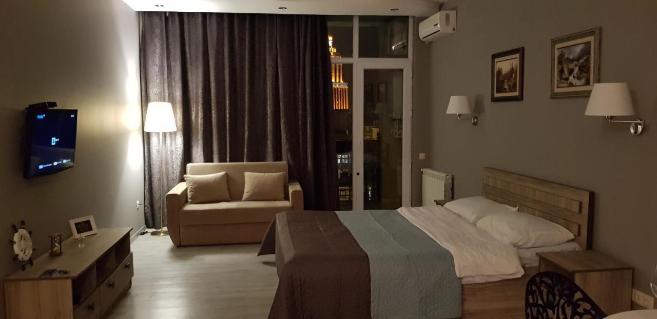 Luxury Room Batumi Bagian luar foto