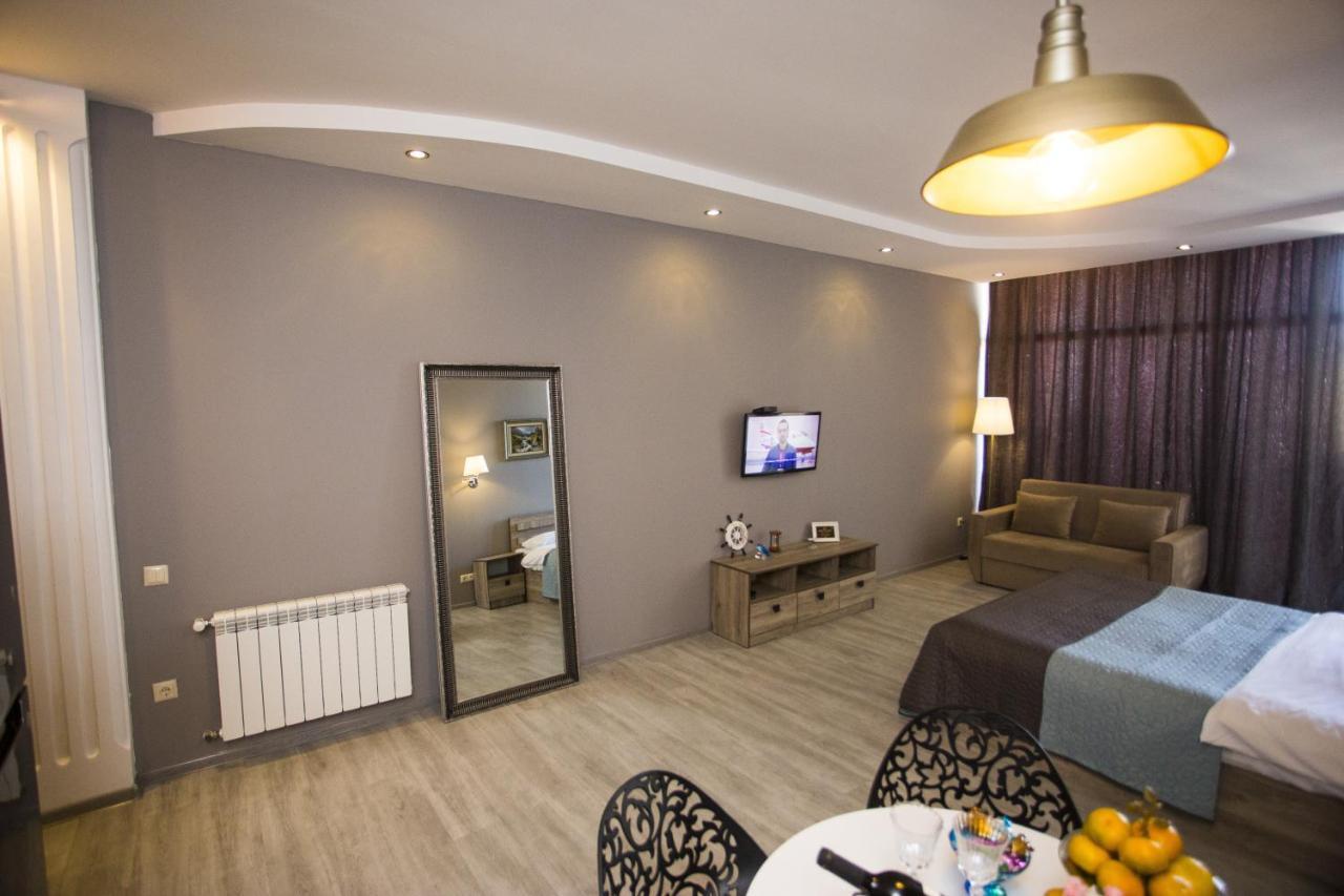 Luxury Room Batumi Bagian luar foto