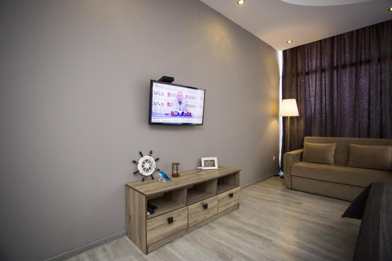 Luxury Room Batumi Bagian luar foto